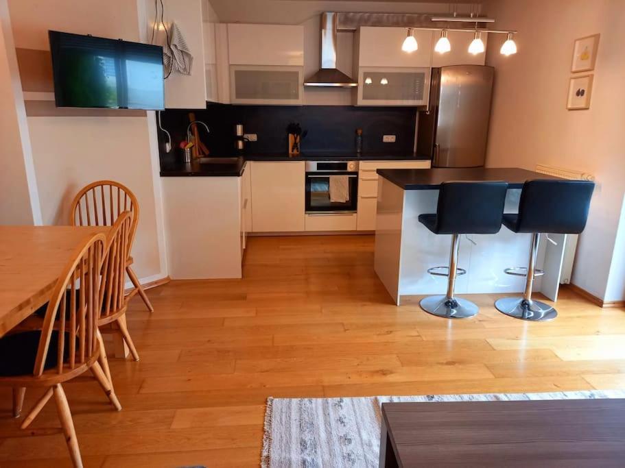 Gemuetliche Familienwohnung Ланнах Экстерьер фото